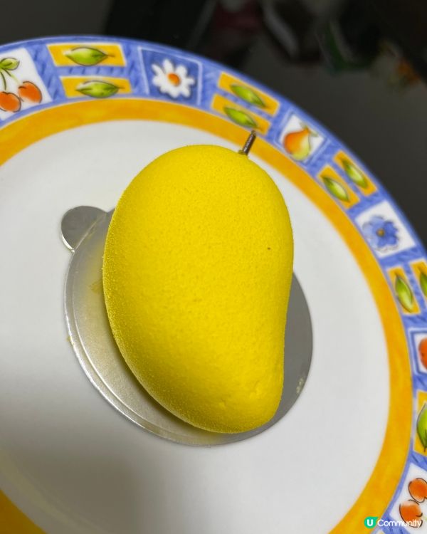 完全完美的芒果蛋糕，唔講唔知蛋糕造型實在像真芒果，令人垂涎三...