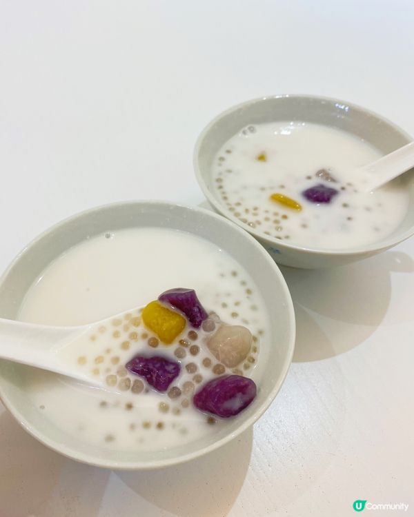 在家吃糖水，天氣凍，煲咗個椰汁西米芋圓，簡單方便