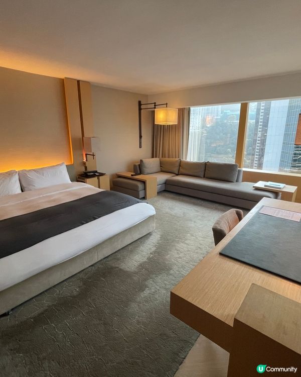 Upper House Staycation