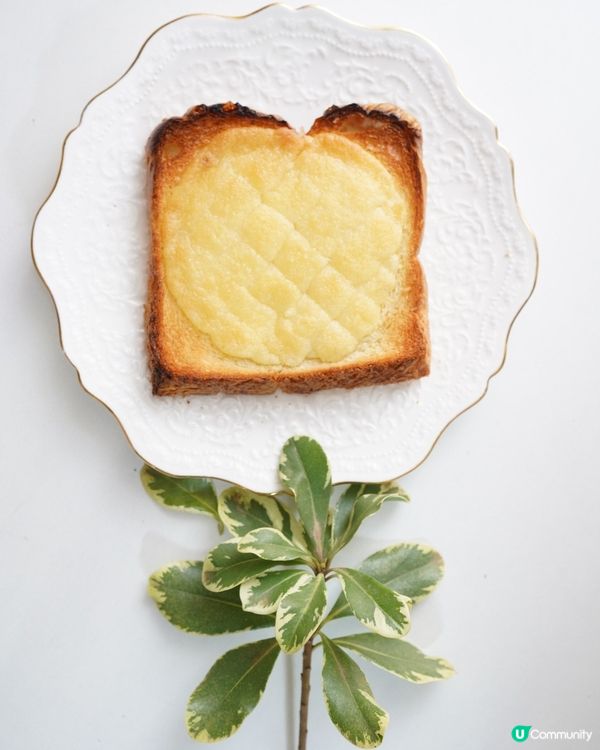 這段時期最想念的是茶餐廳奶茶，還有菠蘿油，不能堂食唯有自己做...