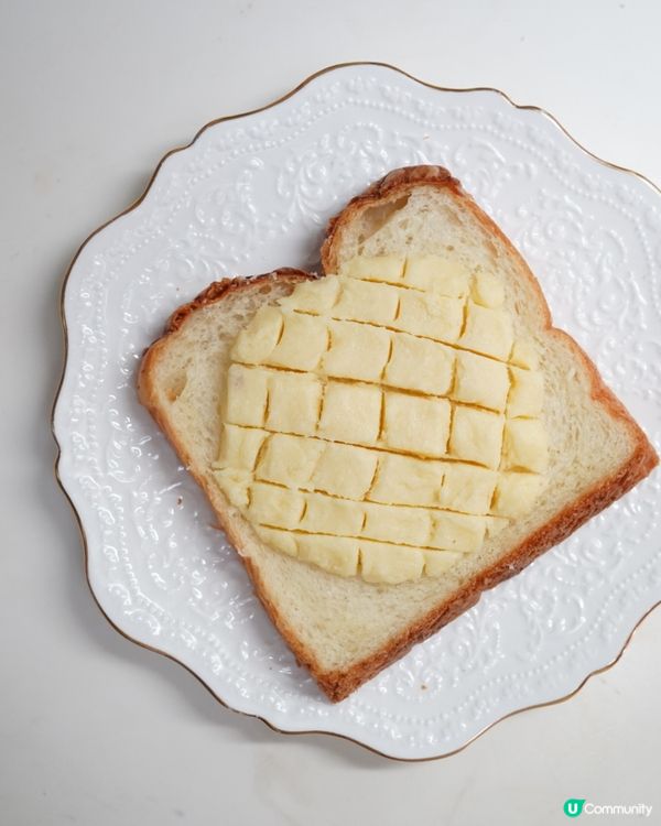 這段時期最想念的是茶餐廳奶茶，還有菠蘿油，不能堂食唯有自己做...