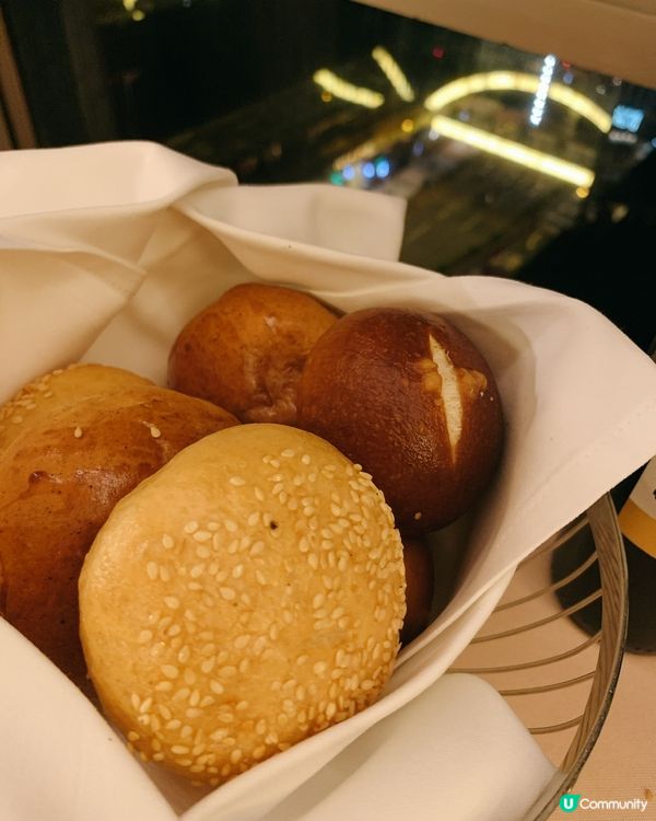 𝑺𝒕𝒂𝒚𝒄𝒂𝒕𝒊𝒐𝒏🛁