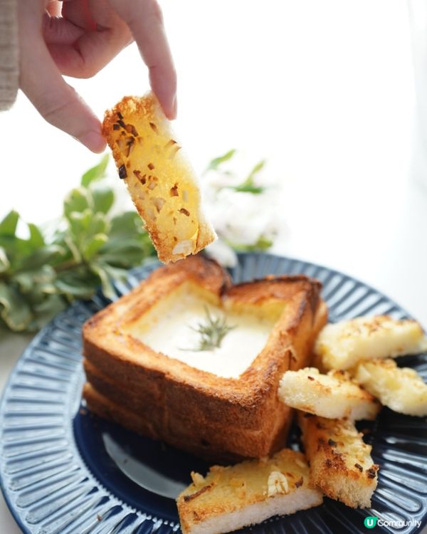 韓式芝士熔岩吐司，