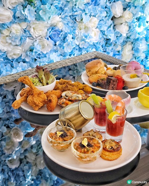 喺尖沙咀鬧市之中搵到呢間cafe terrace食個寧靜遊閒...