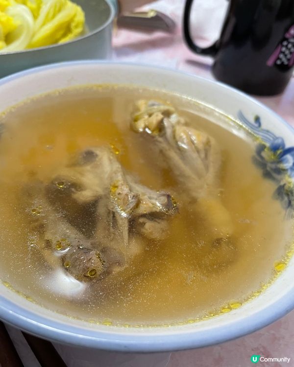 雞酒湯，女仔黎完經期要補補