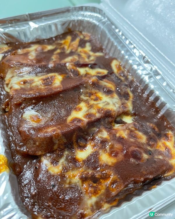 黑椒焗牛脷飯，超大塊牛脷，黑椒汁好味！