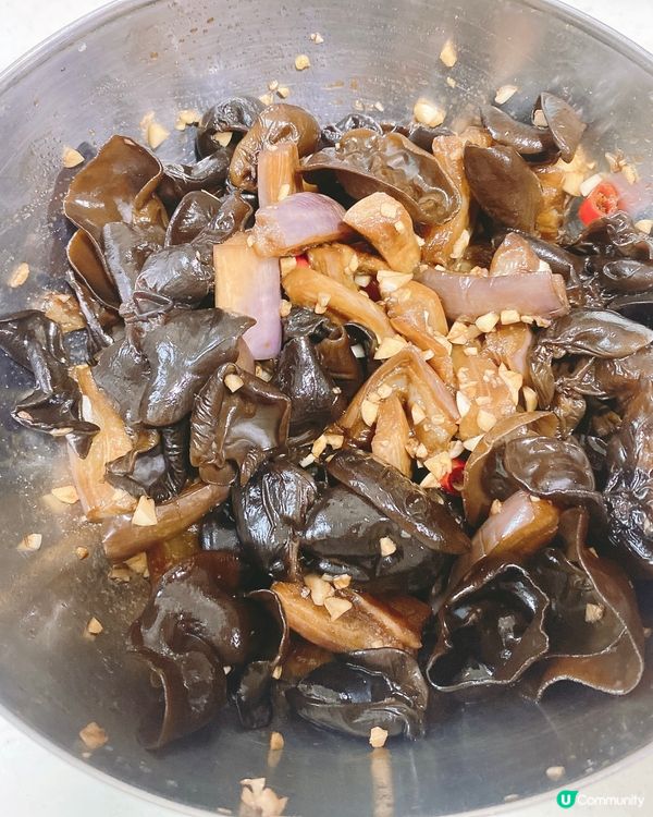 蒜蓉黑醋茄子雲耳 - 簡單易做又好食😋。