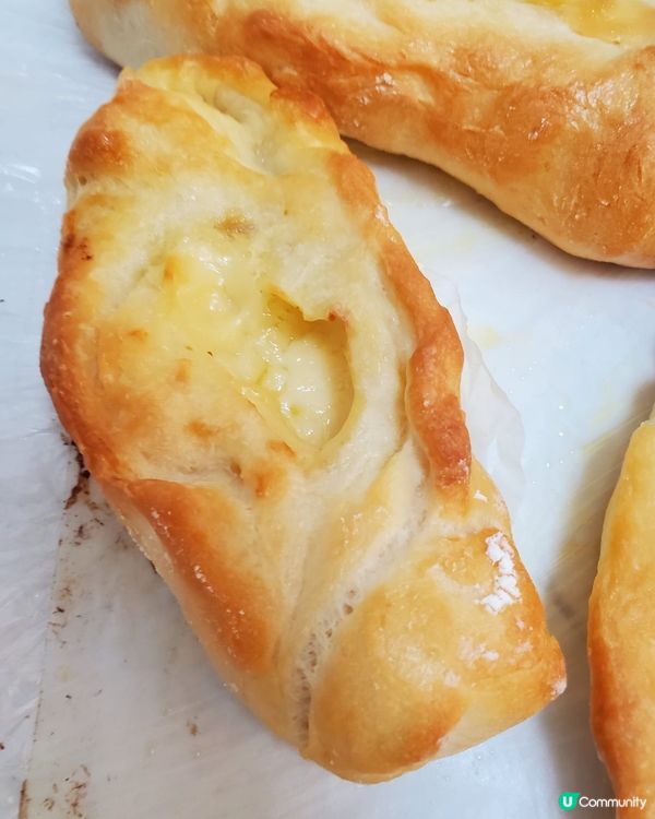 芝士牛油軟法飽————————————————