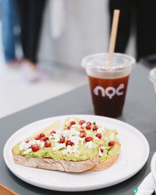 鍾意簡約風嘅你，千其唔可以錯過依間coffee shop！首...