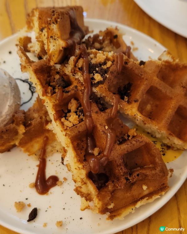 睇到ulifestyle介紹中環樓上cafe推出任食任坐任飲...