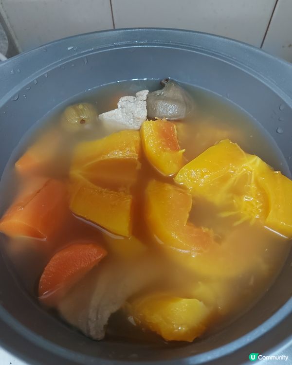 木瓜粟米紅蘿蔔無花果湯