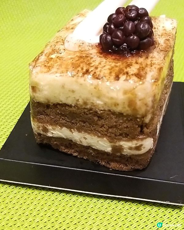 呢度d蛋糕、西餅造型好靚、又精緻，價錢都幾實惠。