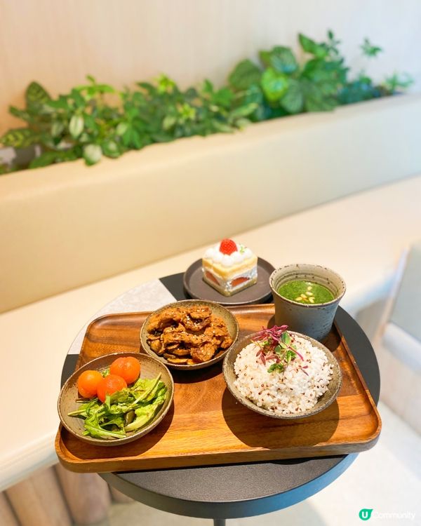 將軍澳南係我經常覓食嘅地方，餐廳高質環境又好