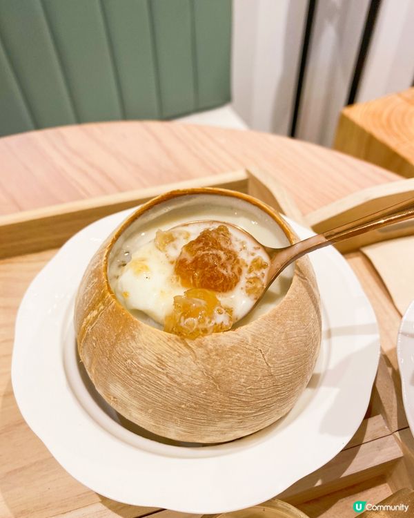 自從食過一次就愛上咗呢間糖水舖，因為佢嘅signature都...