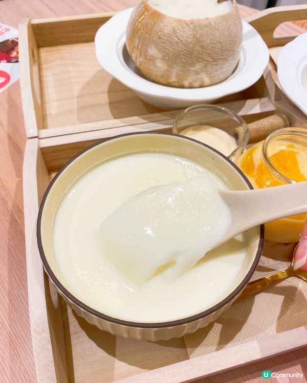 自從食過一次就愛上咗呢間糖水舖，因為佢嘅signature都...