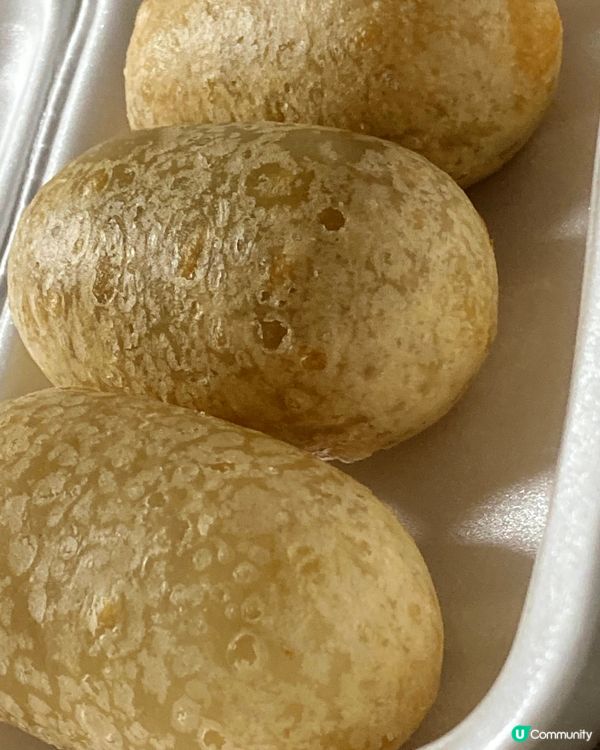 咸水角、煎堆仔（芝麻棗）這些懷舊食物，在很多年前跟父親在茶居...
