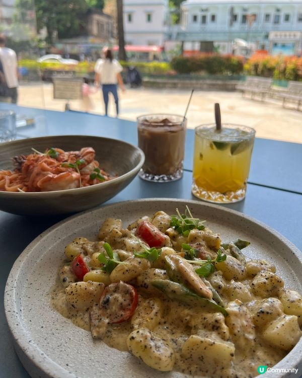 西貢打卡Cafe☕️一間充滿書店氣息Cafe ☕️