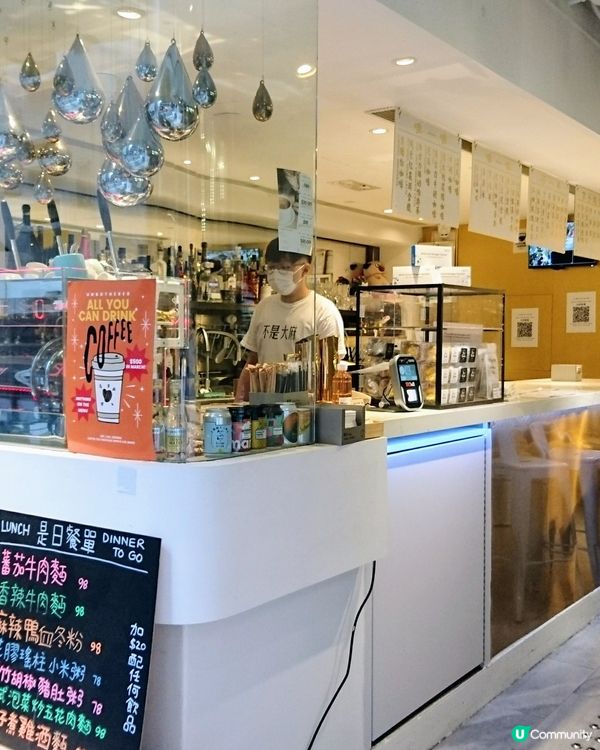 Cafe & Bar@LKF,Central