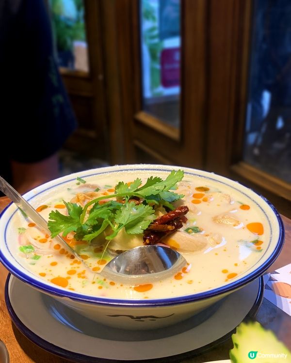 激讚嫩滑海南雞