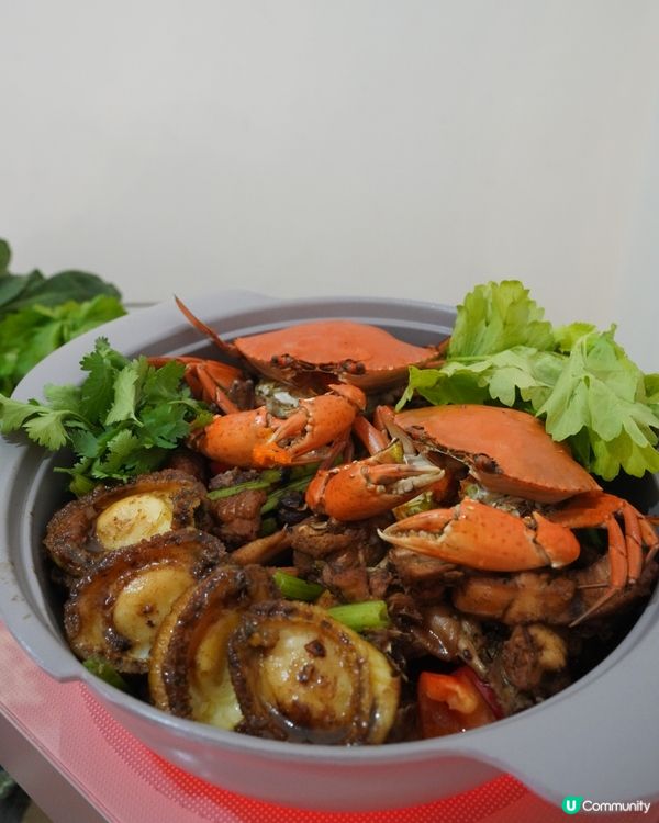 【鮑魚蟹雞煲】