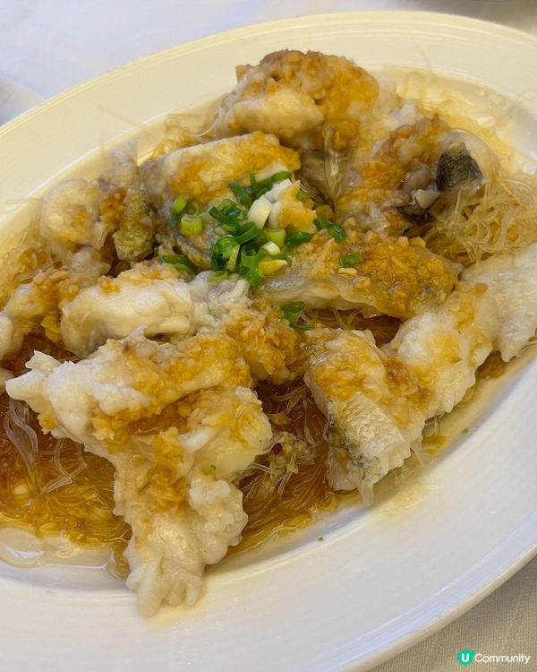 夜晚聚餐，好耐冇食過香芋麗鴨懷舊菜，上湯龍蝦米粉底，難得呢間...