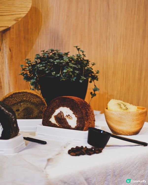 食燕窩相信係受到好多女士歡迎既滋潤養顏既產品之一,平時燕窩既...