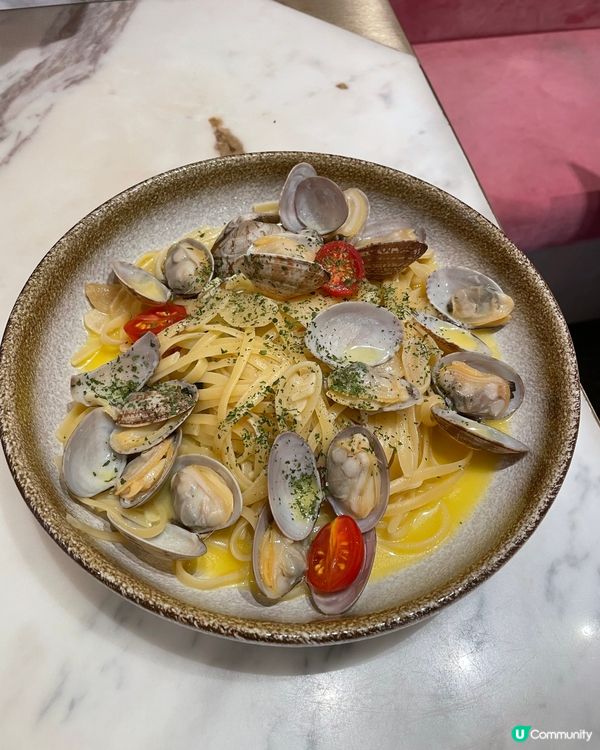 HeSheEat,肉眼扒唔錯，疏乎厘麻麻地唔夠鬆軟