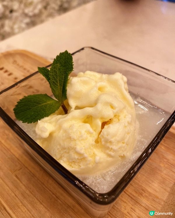 【𝑳𝒂𝒃𝒆𝒍𝒔 𝑪𝒂𝒇𝒆 + 𝑩𝒂𝒓】 
...