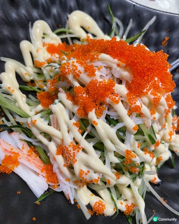 銅鑼灣區市中心小店的平價日本料理。人均消費只需$150，已包...