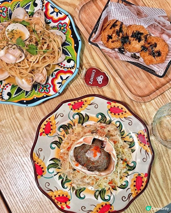 銅鑼灣一向係美食集中地，就算係渣甸坊嘅小巷入面，都可以搵到好...