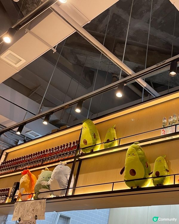 今次造訪呢間位於廣華街嘅Poke店！鋪頭裝修簡單整潔，仲有好...