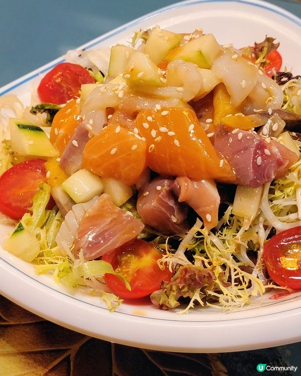 Lunchtime黎咗呢間餐廳食日本嘢，位置都幾方便，而且性...