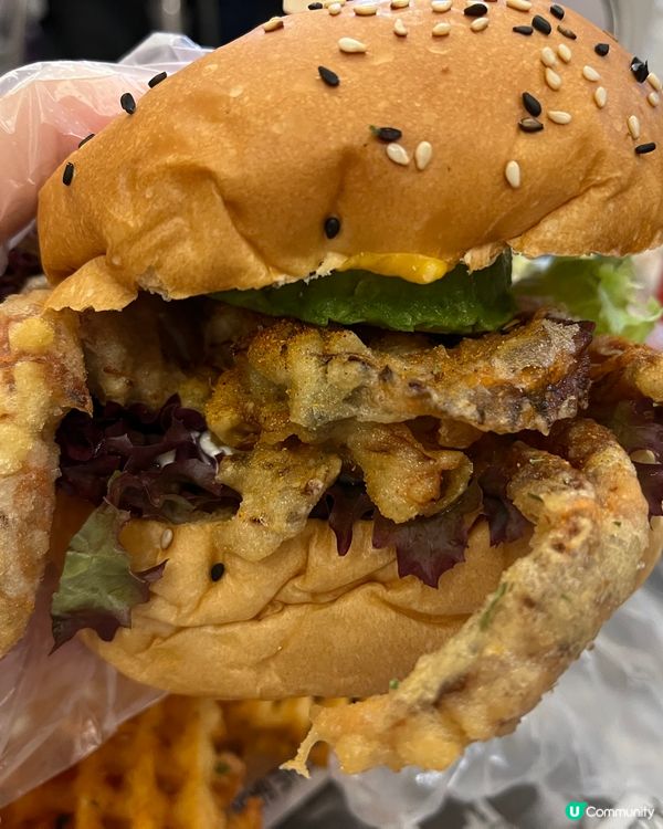 Burgers ‘friend forever