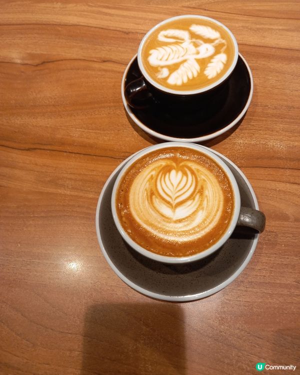 昨天終於試了位於長沙灣昌華街與福榮街交界這間黑白型格cafe...