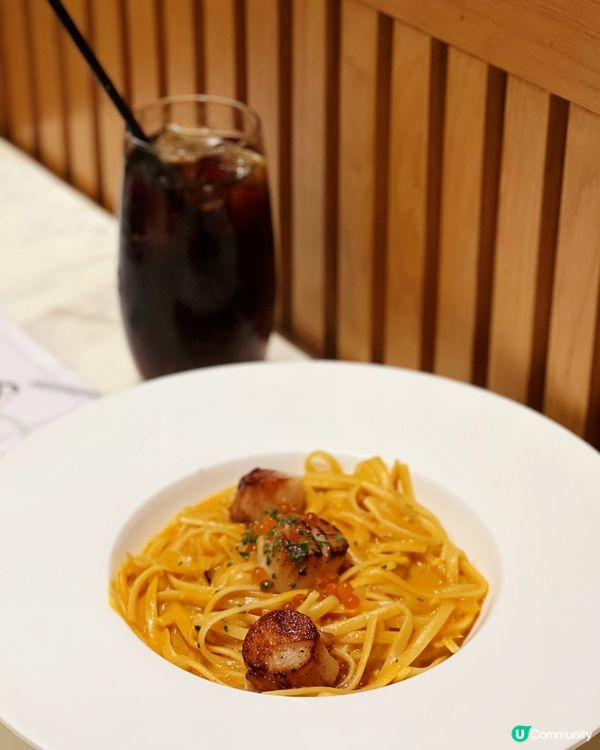 素來得知這間西餐廳頗有名氣，經常Full Booking，吃...