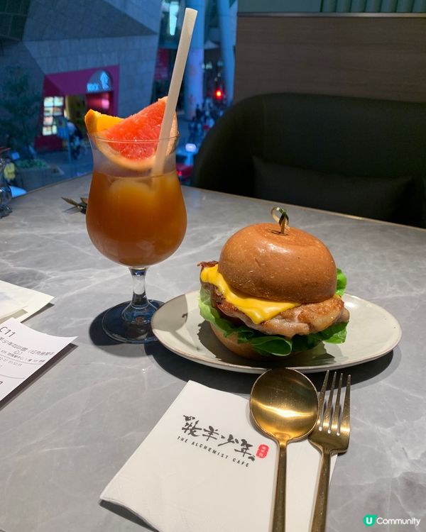 另類Burger😋