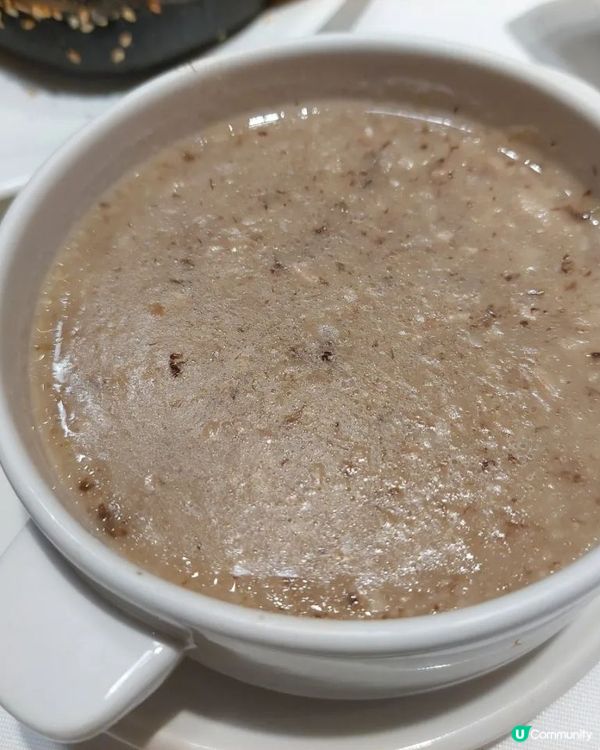 百樂酒店客房送餐