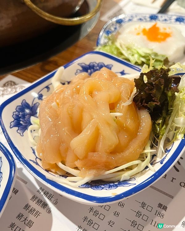 呢間阿來客棧除左重慶辣雞煲出名