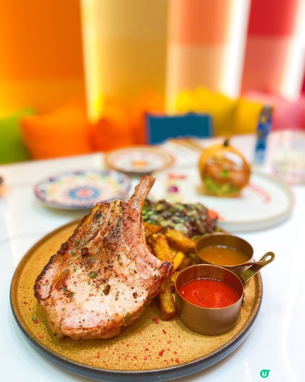 《🪄✨萬花筒主題餐廳 約埋閨蜜瘋狂打卡啦✨⭐️》