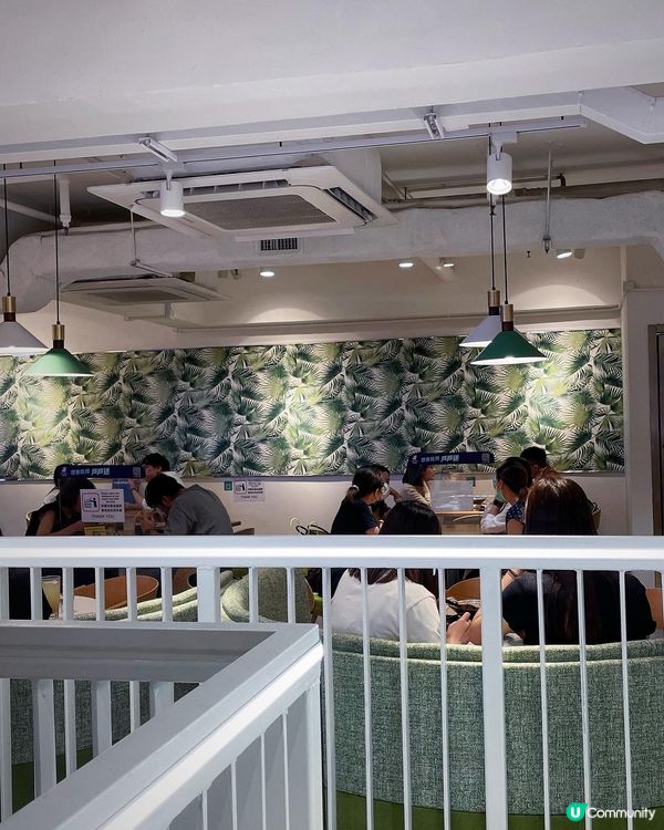 呢間A.T.A.S位於銅鑼灣的樓上南洋餐廳，由新加坡人主理，...