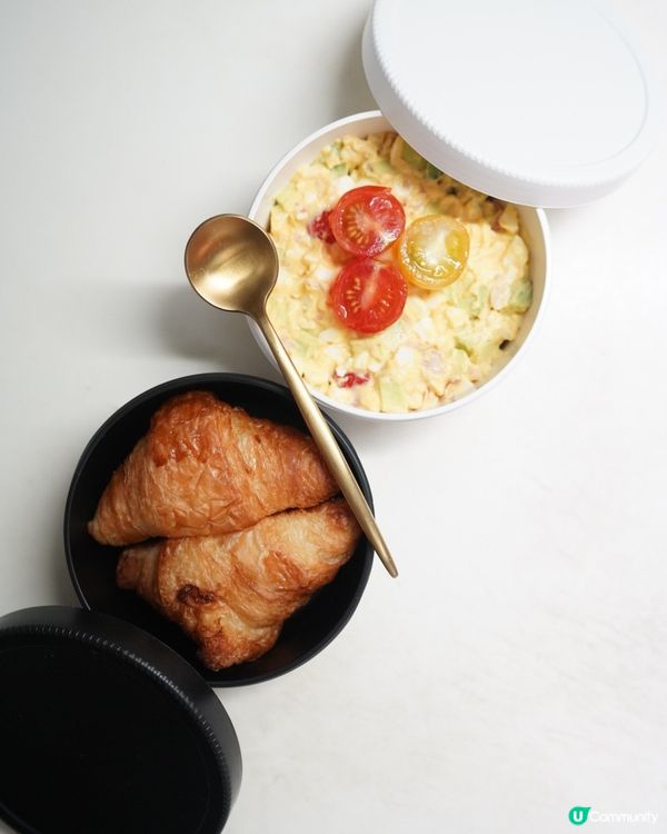 【牛油果碎蛋沙律】