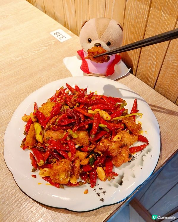 麻辣風雲旗艦店已經開張了，店舖位於旺角瓊華中心，環境以中式風...