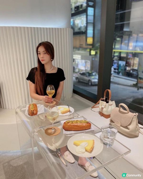 現在我的生命裡, 離不開Wine & Coffee……………...