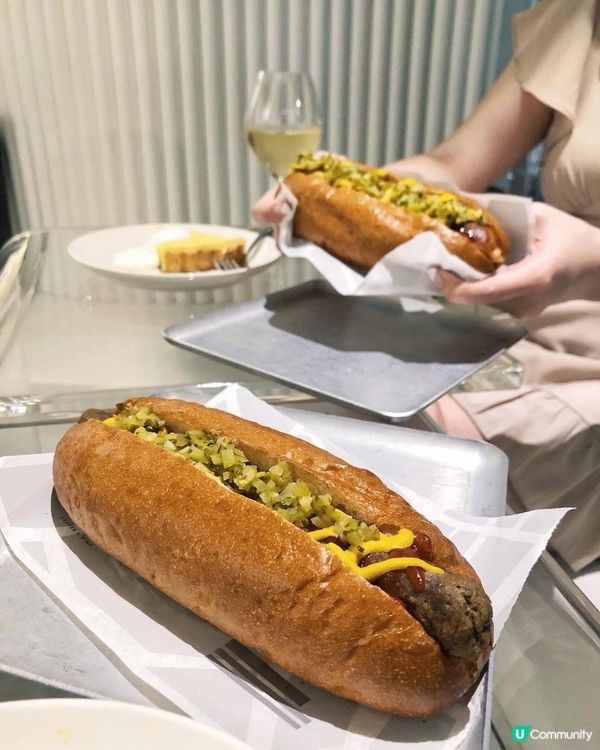 現在我的生命裡, 離不開Wine & Coffee……………...