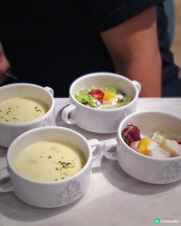 Urban Cafe作為一間貓貓cafe，佢哋觀塘店更加係全...