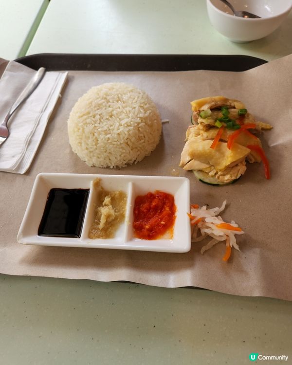 今天首次到上海街618廚尊午餐，點了喇沙蝦+海南雞飯，味道雖...