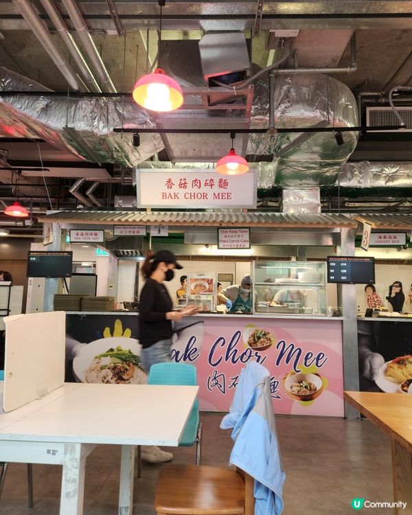 今天首次到上海街618廚尊午餐，點了喇沙蝦+海南雞飯，味道雖...