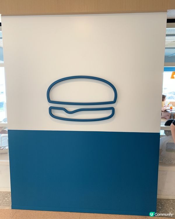 作為全球50大最佳漢堡之一，一直久仰佢嘅大名，但唔想排長龍，...