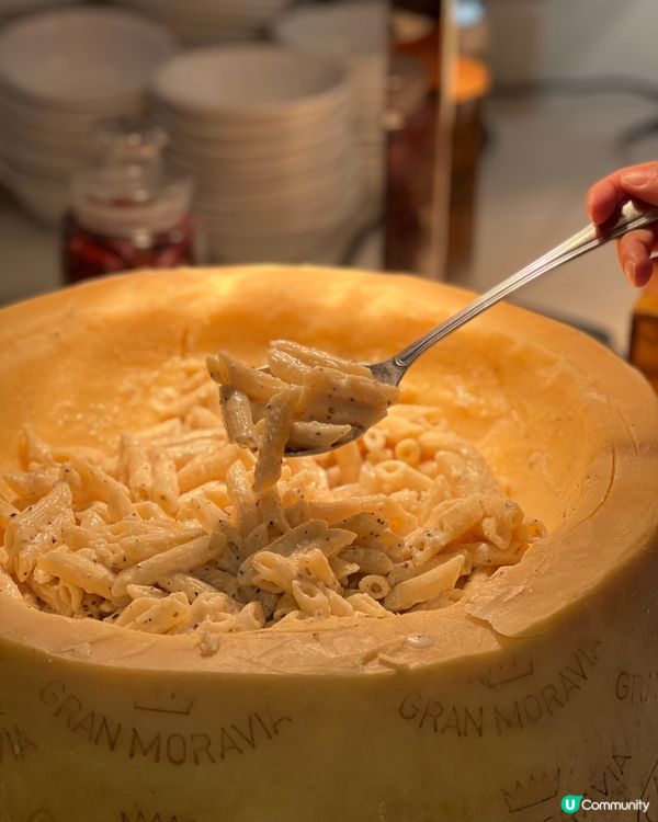 早前係小編嘅周年慶，見到百樂酒店推出咗「拾味南歐」嘅海鮮自助...