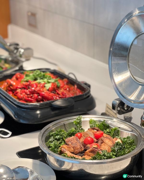 早前係小編嘅周年慶，見到百樂酒店推出咗「拾味南歐」嘅海鮮自助...